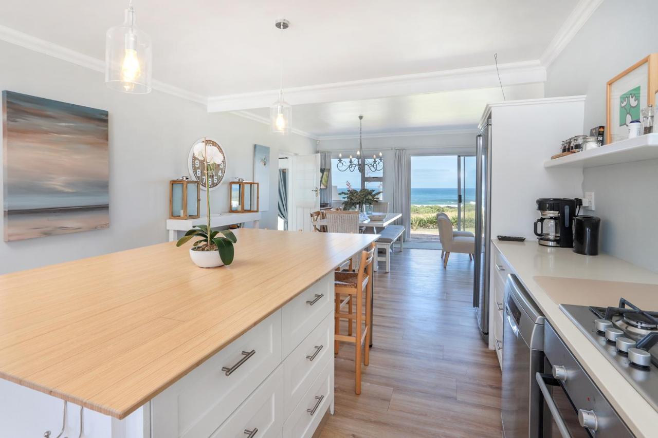 Seapearl Oceanfront Villa And Cottage Hermanus Bagian luar foto