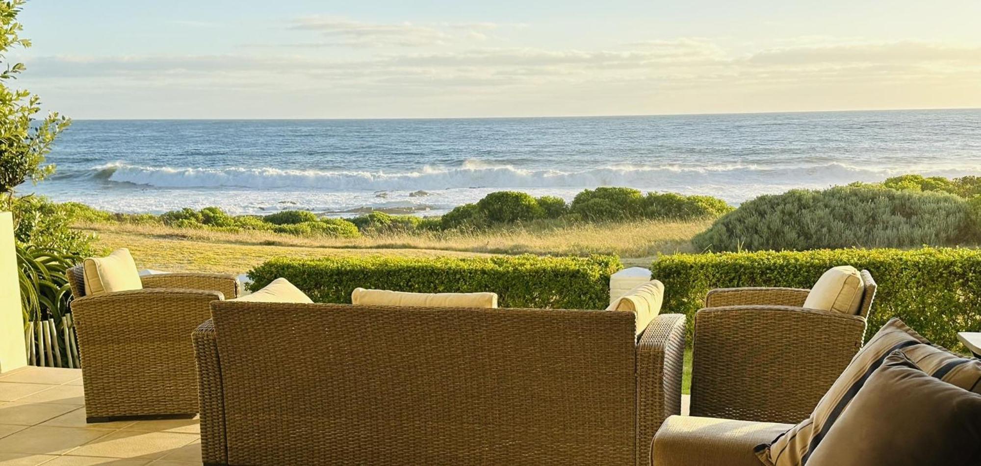 Seapearl Oceanfront Villa And Cottage Hermanus Bagian luar foto